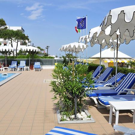 Hotel Plaza Esplanade Lido di Jesolo Kültér fotó