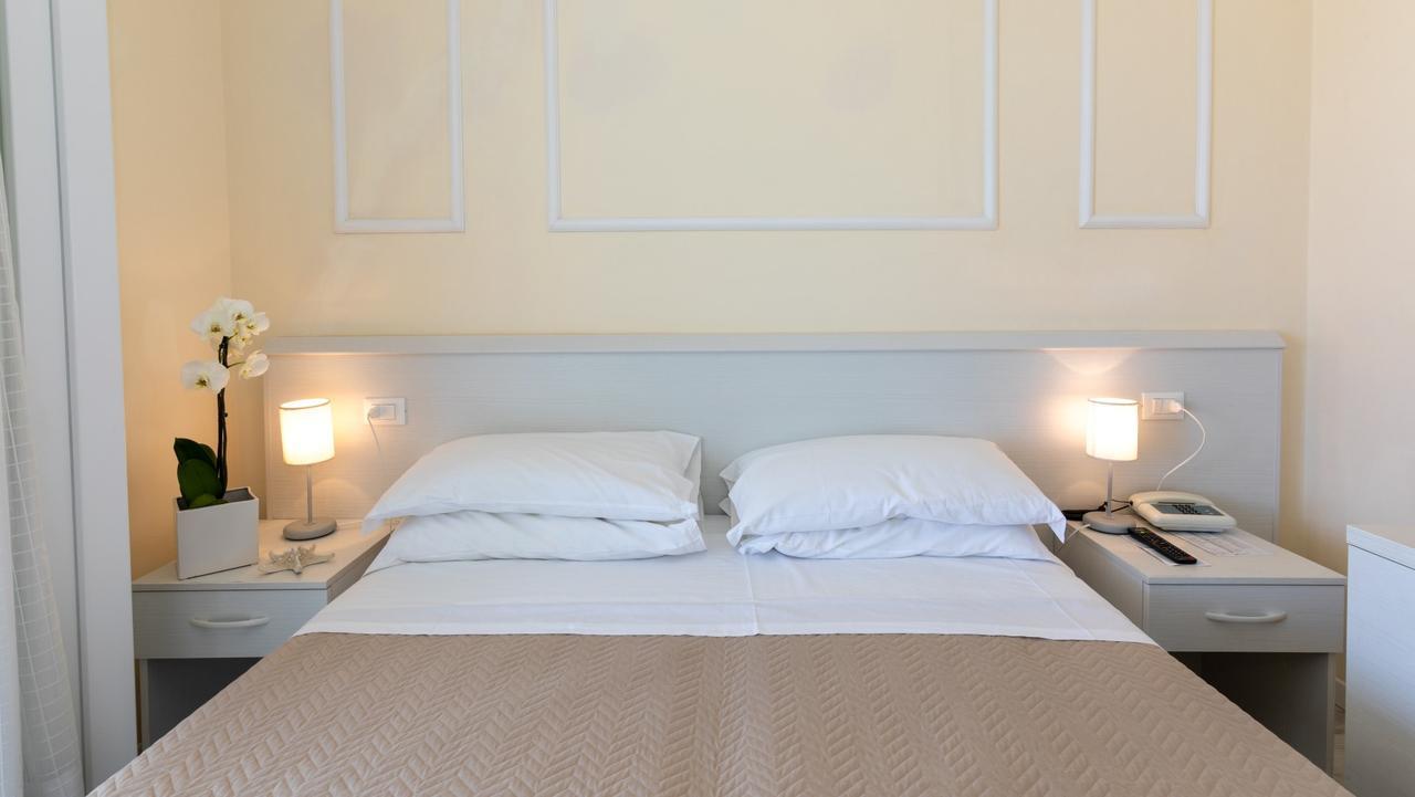Hotel Plaza Esplanade Lido di Jesolo Kültér fotó
