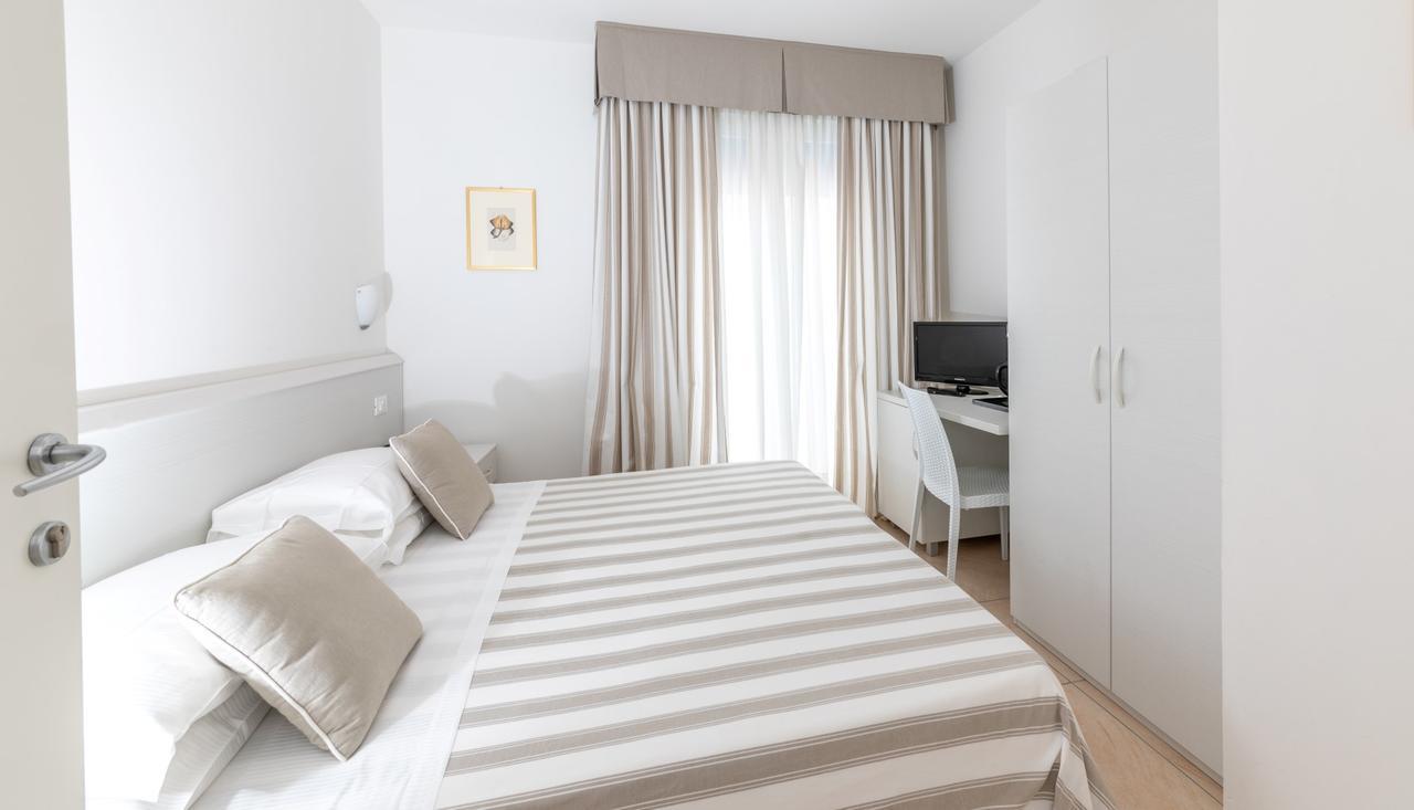Hotel Plaza Esplanade Lido di Jesolo Kültér fotó