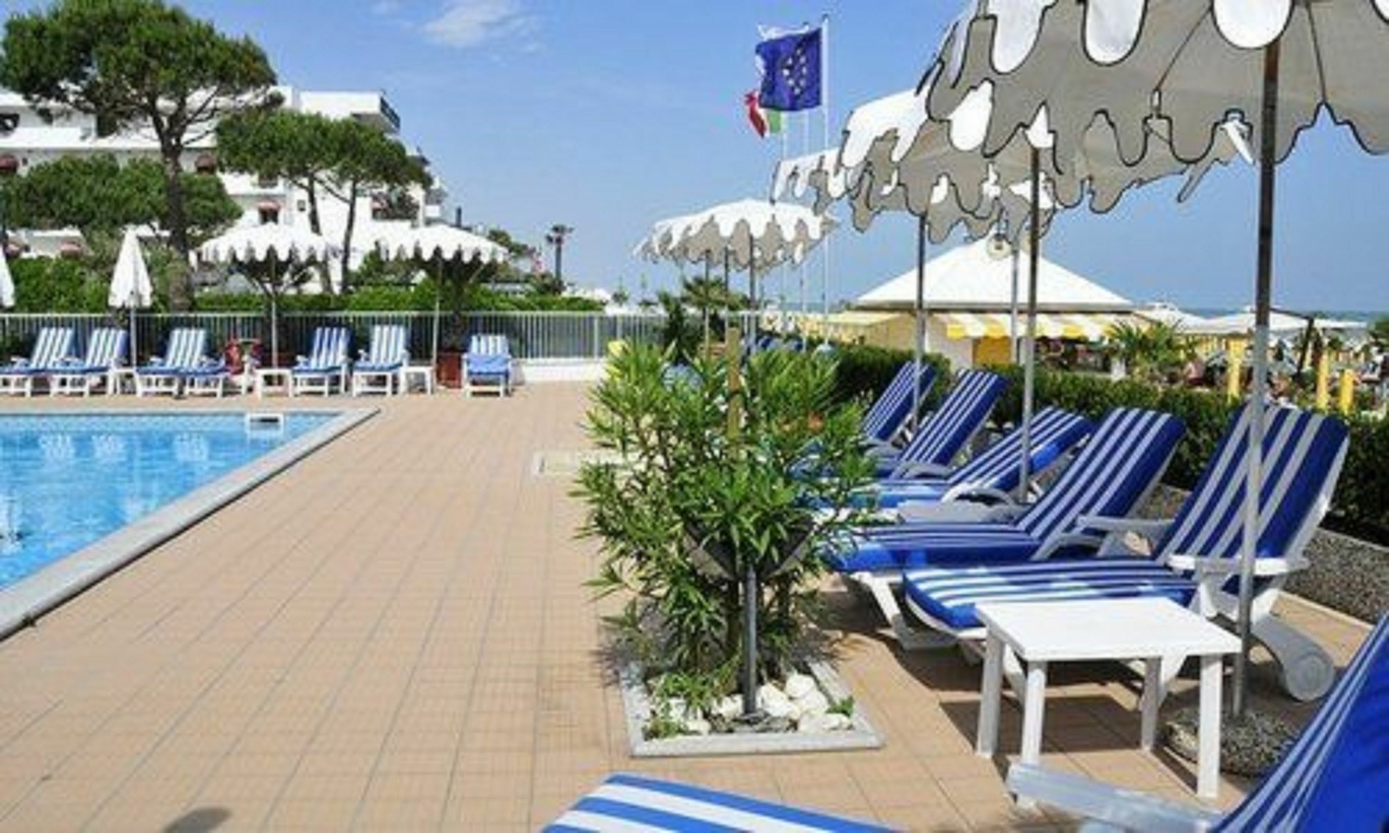 Hotel Plaza Esplanade Lido di Jesolo Kültér fotó